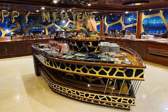 Ocean Empress Dinner Cruise