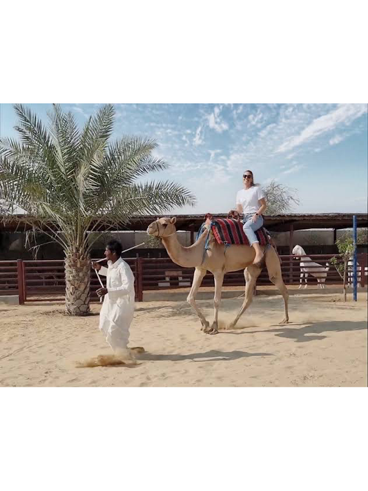 Guided Trip to Camel Farm